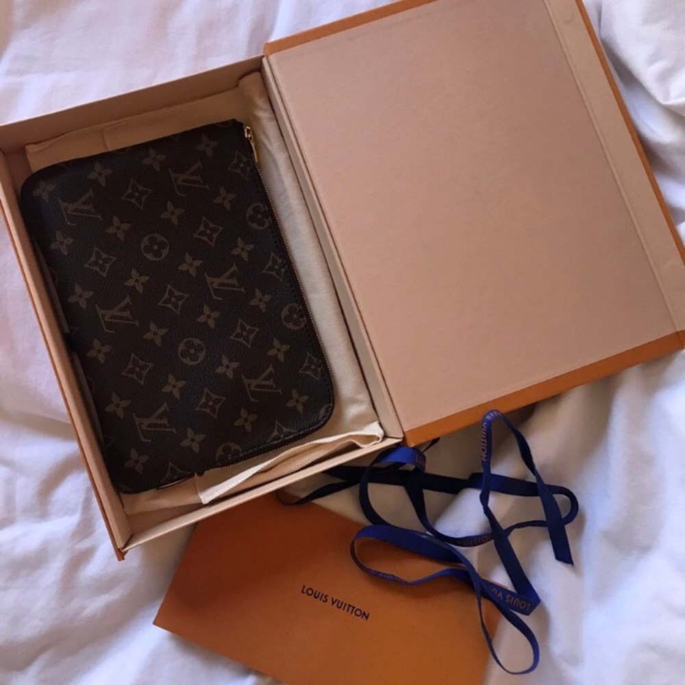 Louis Vuitton Etui Voyage PM